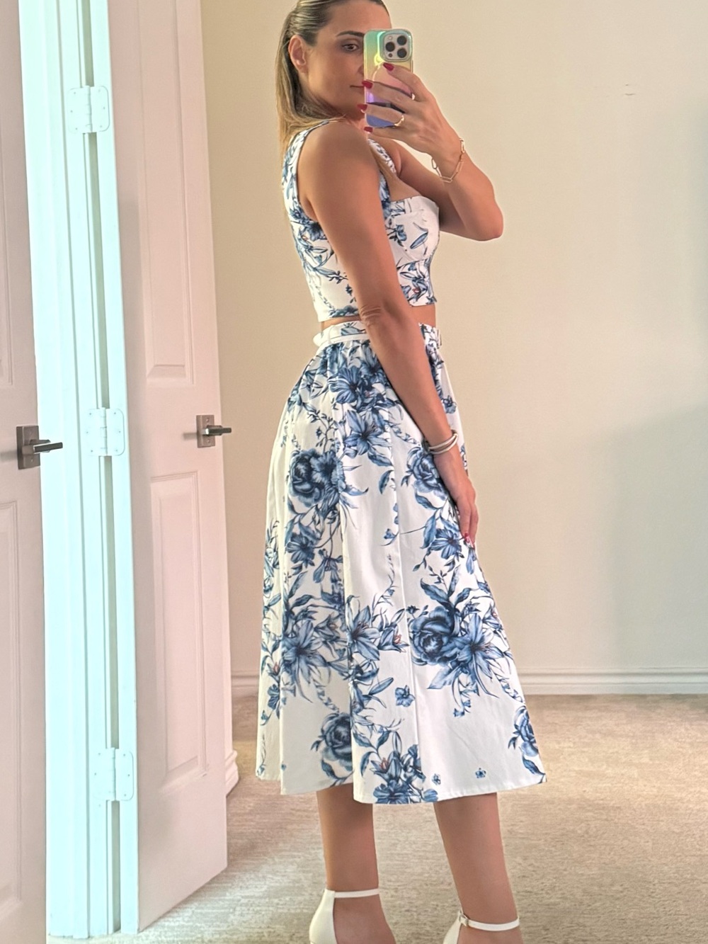 Zara White & Blue Floral Two-Piece Midi Dress & crop top - Picture 4 of 7